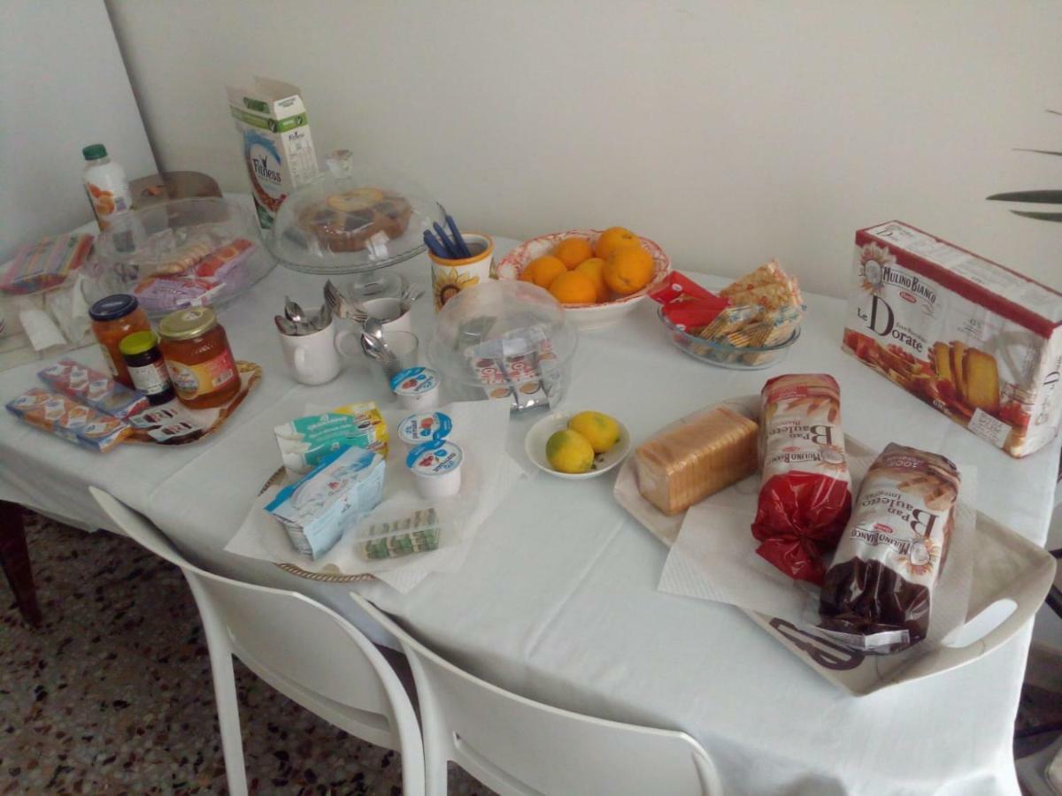 Bed and Breakfast Victoria Катанія Екстер'єр фото