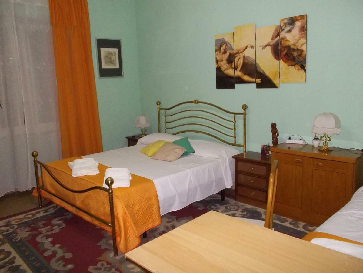 Bed and Breakfast Victoria Катанія Екстер'єр фото