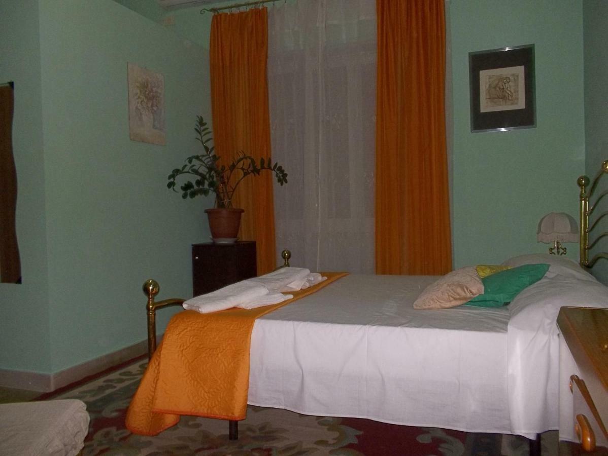 Bed and Breakfast Victoria Катанія Екстер'єр фото