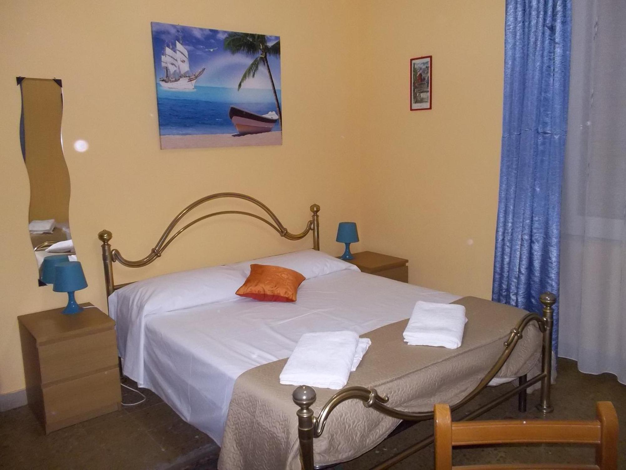 Bed and Breakfast Victoria Катанія Екстер'єр фото