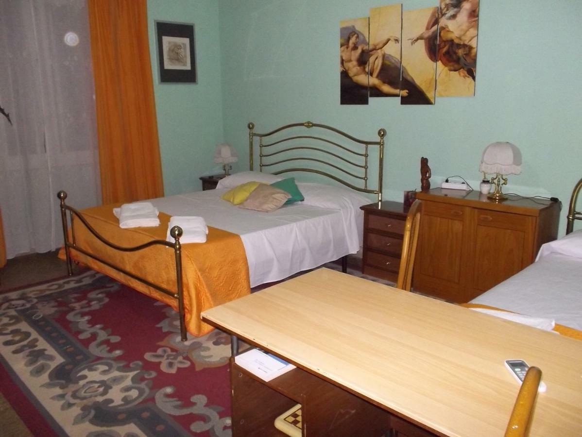 Bed and Breakfast Victoria Катанія Екстер'єр фото